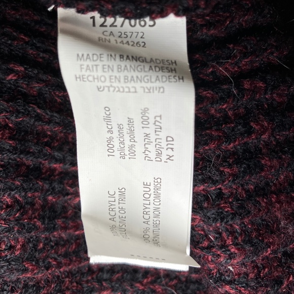 Devoted Luxury Apparel Wine & Black Knit Sweater/Lace Up Detail - Picture 5 of 7